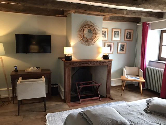 Hostellerie La Montagne Colombey-les-Deux-Eglises Εξωτερικό φωτογραφία
